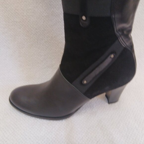 Classic Black Brushed leather tall boots. - Picture 3 of 6
